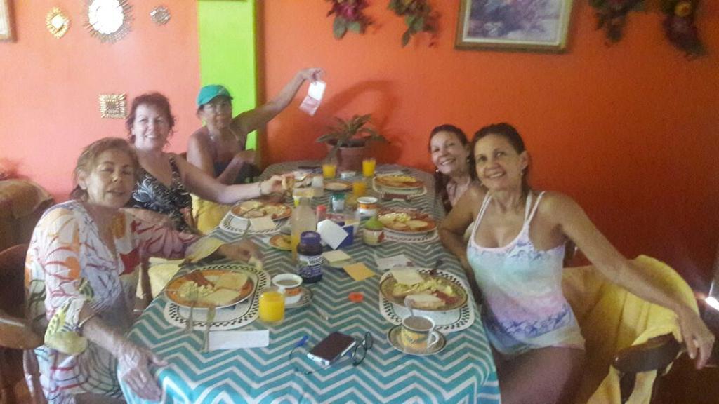 Posada Mama Bella Playa Blanca  Exteriör bild