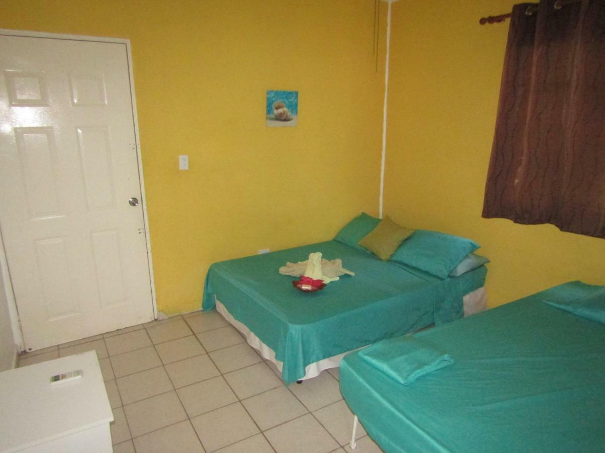 Posada Mama Bella Playa Blanca  Exteriör bild